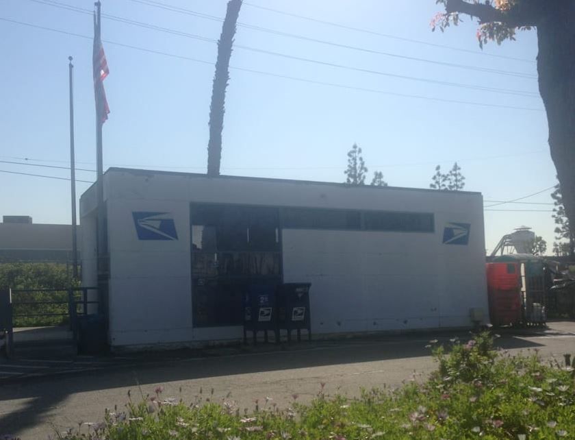 Bandini Post Office 5555 Bandini Blvd Bell Gardens Ca 90201