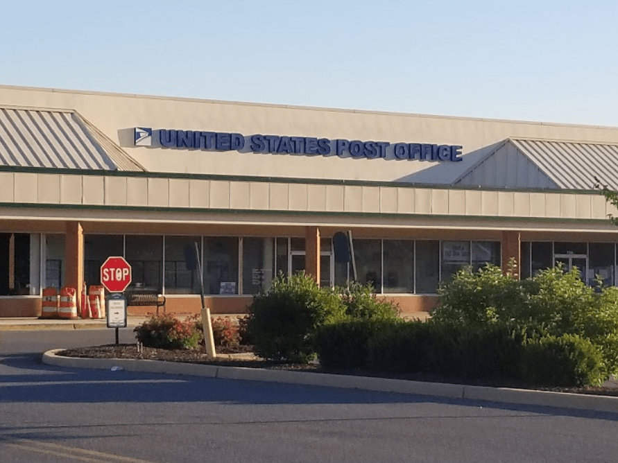 nassau de post office hours